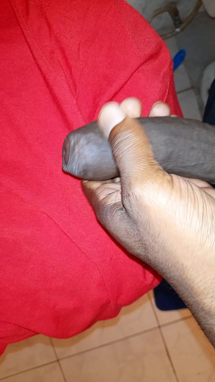 Black guy: Mastürbasyon yapıyor.. S2 Ep 8