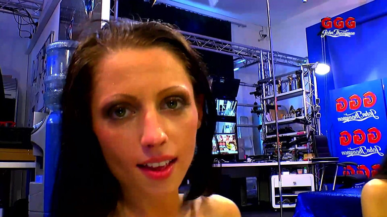 Gang Bang Germany: Ggg - Monja Sperma Salıncak Döl Sırılsıklam Yüze Boşalma