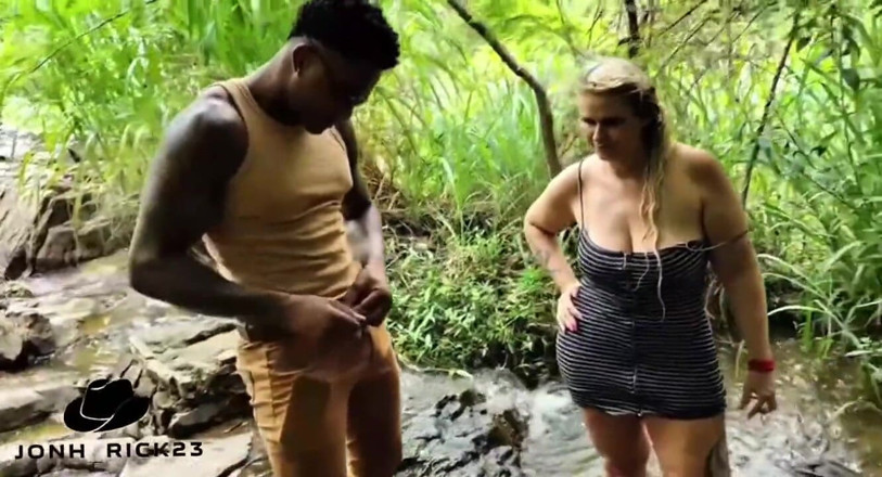 Jonh Rick: My Stepmom in the Middle of the Woods