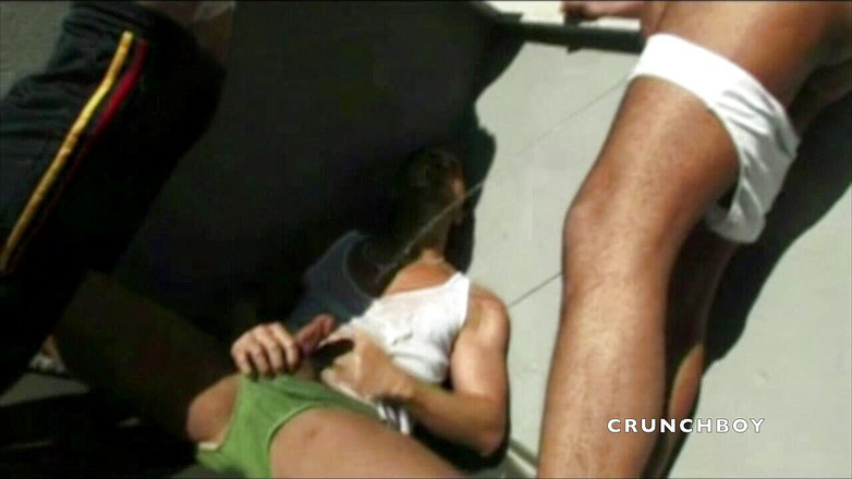 EXHIB BOYS: Dominación de zapatillas en la calle