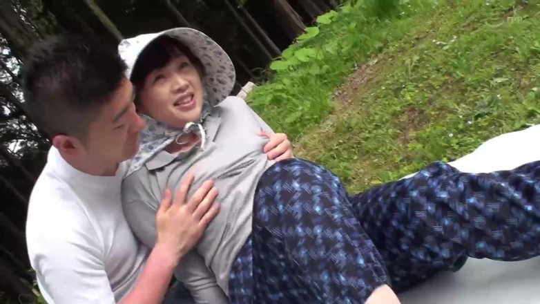 Raptor Inc: Těchto 12 zralých kočiček je příliš roztomilých! Jejich manýrismus a úsměvy tě...