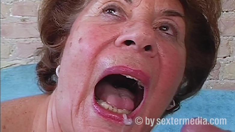 Sextermedia by Pete: Old Granny Vera Wants to Swallow Cum