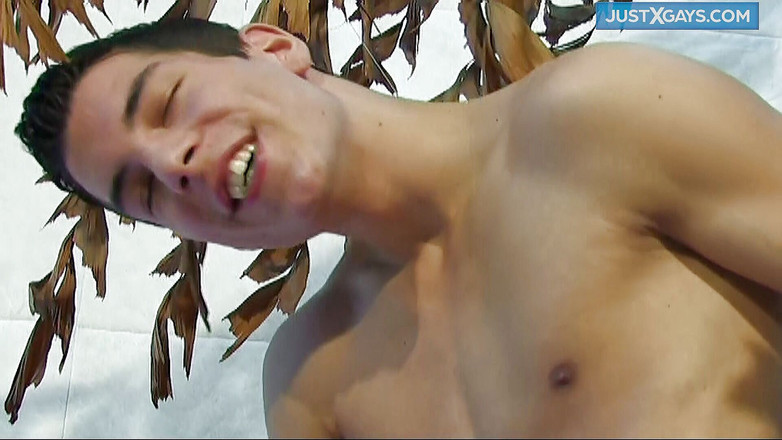 Just x gays: Gay muscolosi scopano in bagno