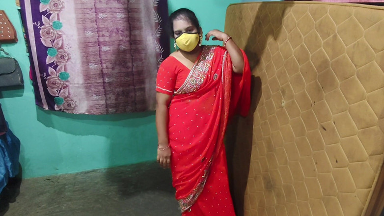 Gulaab: She Dancing and Trying to Empress My Dick