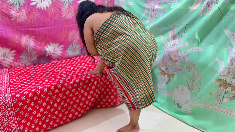 Your Boy's Cum: भारतीय देसी गुगराटी लड़की और हॉट 18+ कमसिन लड़के की छात्रावास में चुदाई