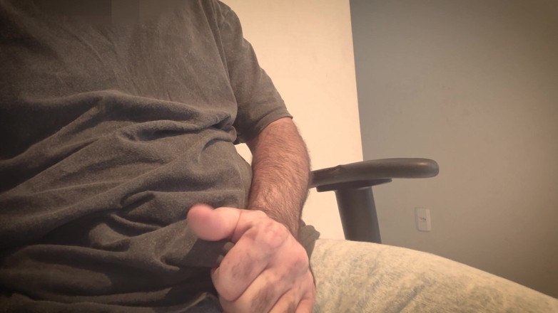 Branquinha De Leite: Rischioso pompino in ufficio con il mio collega sposato