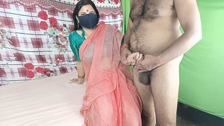 Pyaripooja22: Adik ipar yang lagi sange ini dientot dari belakang sama...