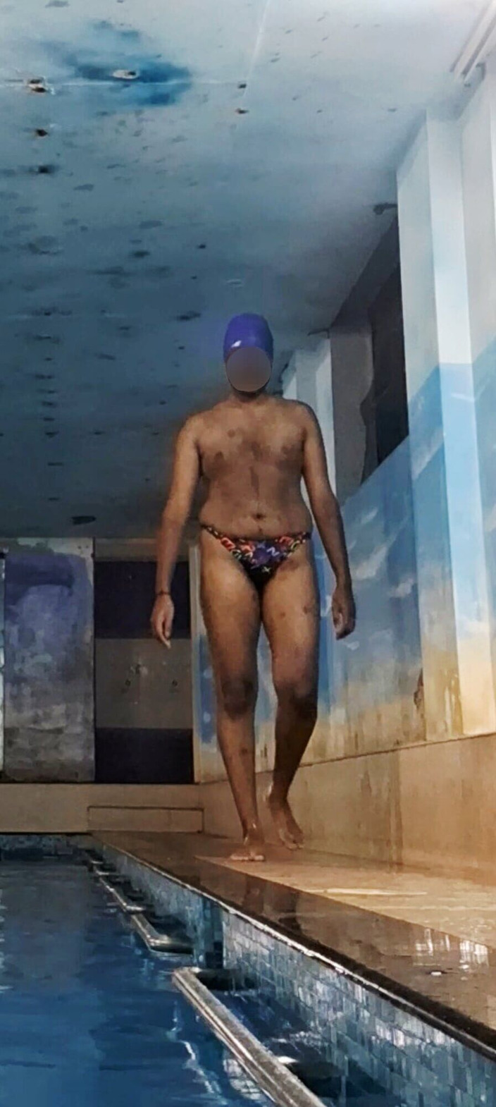 MayankPerv: Nude Indian Mallu in Swimming Pool