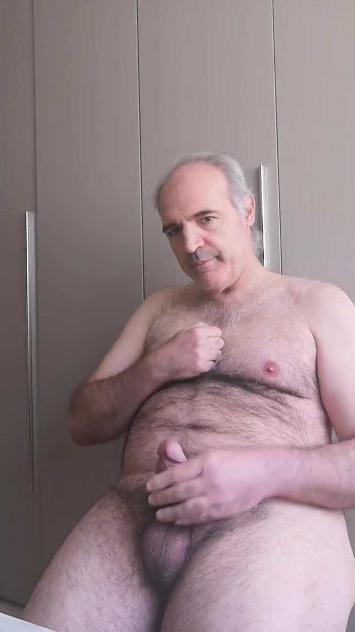 Setesesso7: Quem se inclina para ser fodida no cu por meu...