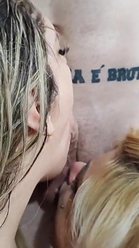 Carmona Fodendo a Russah E a Suzie Slut Sem Camsinha