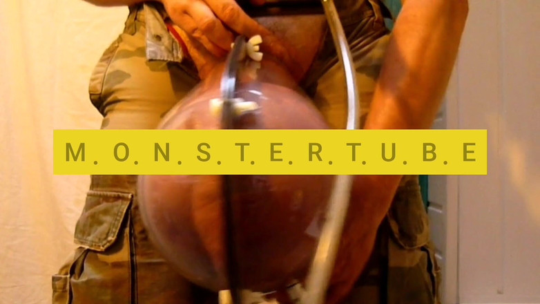 Monster_Meat_: Pompaggio estremo con un tubo mostruoso