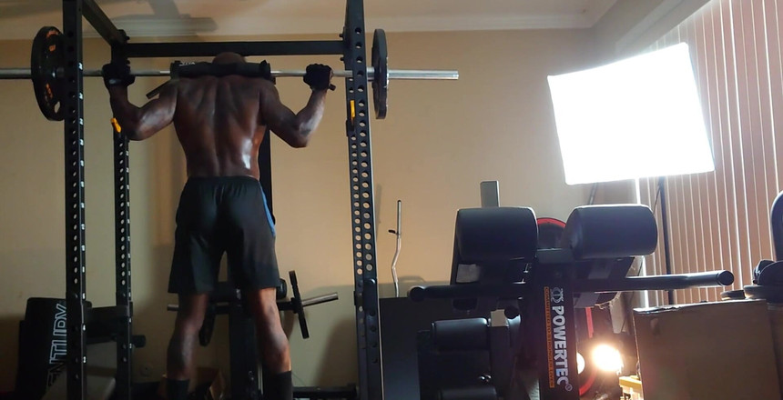 Hallelujah Johnson: Spor salonunda eğitim ep. 4