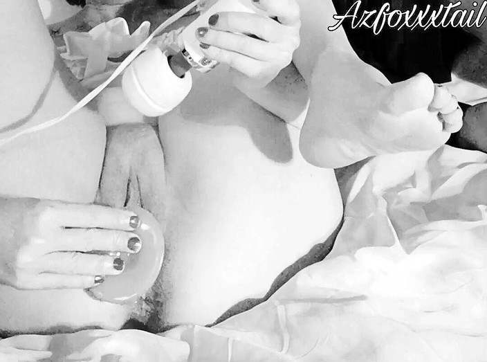 AzFoxxxTailPhelicia: Dildo+alat penggetar