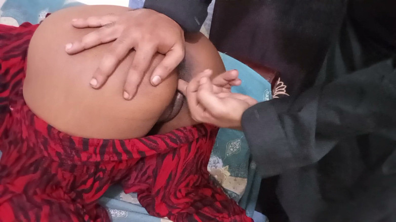 Bangla Academy: สาวอินเดีย Sexy_Toma เพลิดเพลินกับการเย็ดกับเพื่อนบ้าน