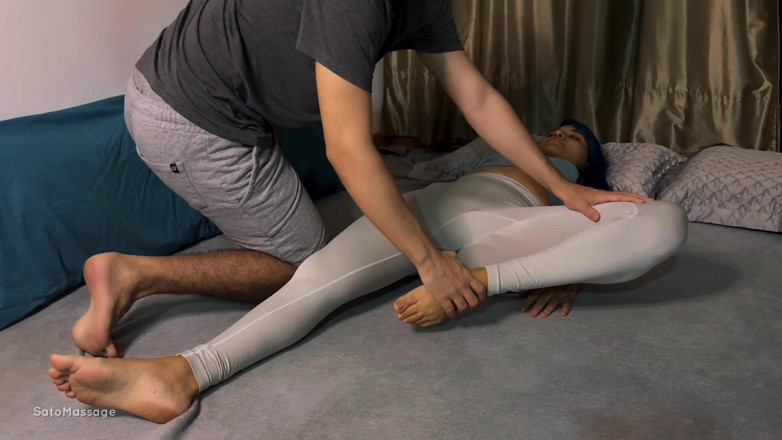 Sato Massage: Nackt assistiertes dehnen