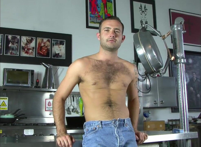 UK Naked Men: Интервью и видео Тоби