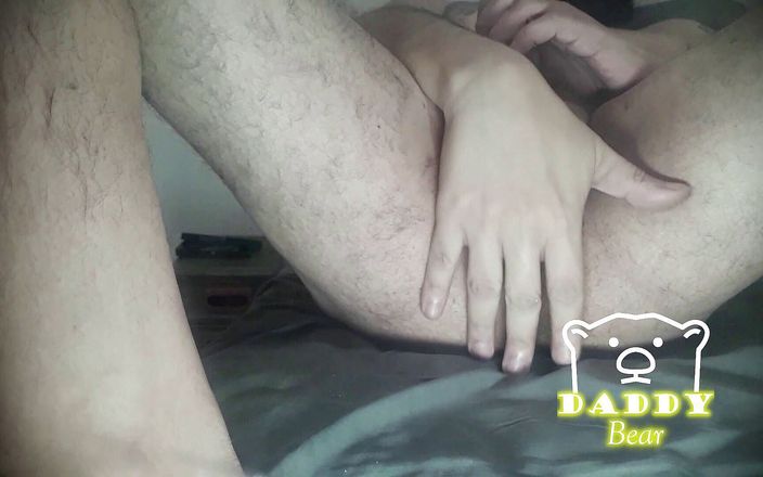Daddy bear: Daddy plays with his ass wanting to become bi with...