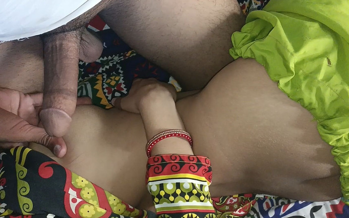 TomatoBig: 美しいDesi Bhabhiクソ愛の物語ステップ姉妹とステップ兄弟