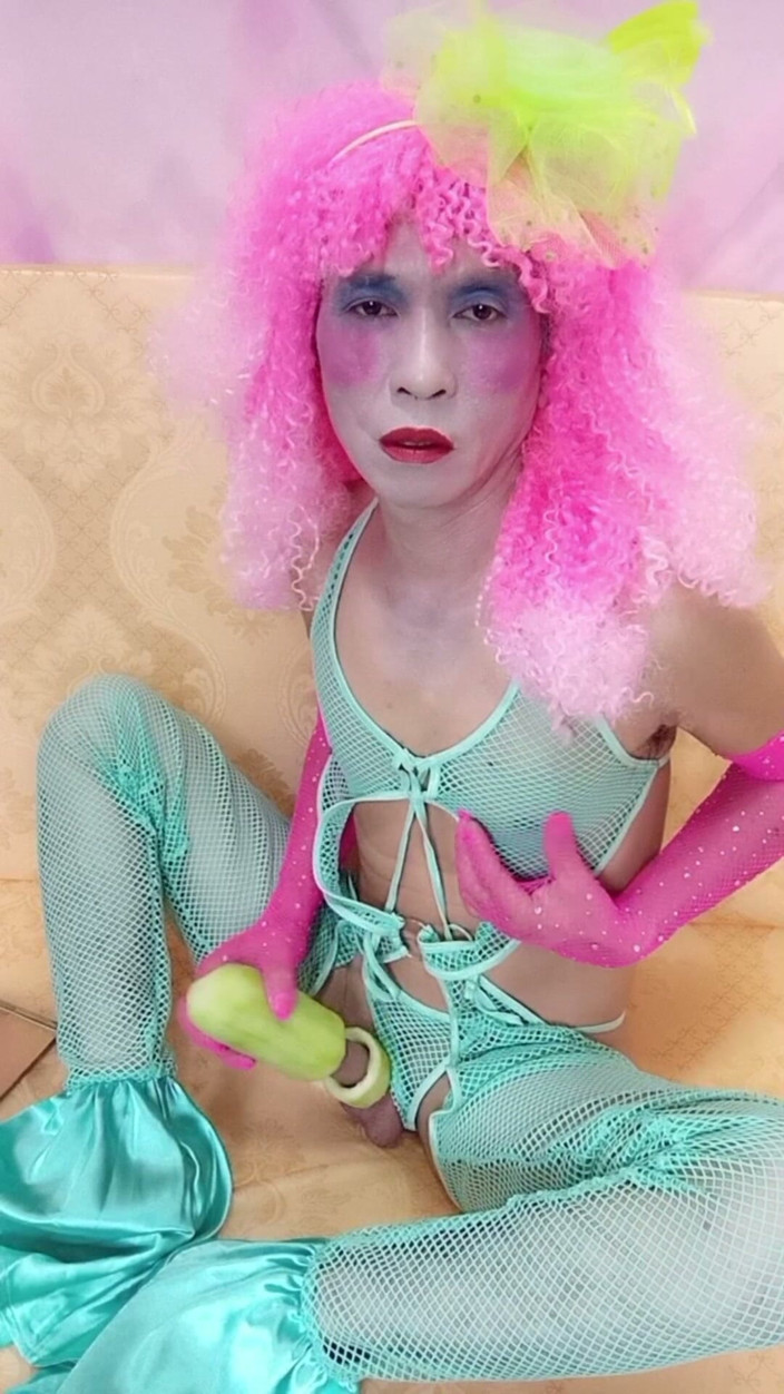nguyen dang thien tri: Oanh Le Transgender nosí sexy oblečení porno Cucu příliš mnoho...