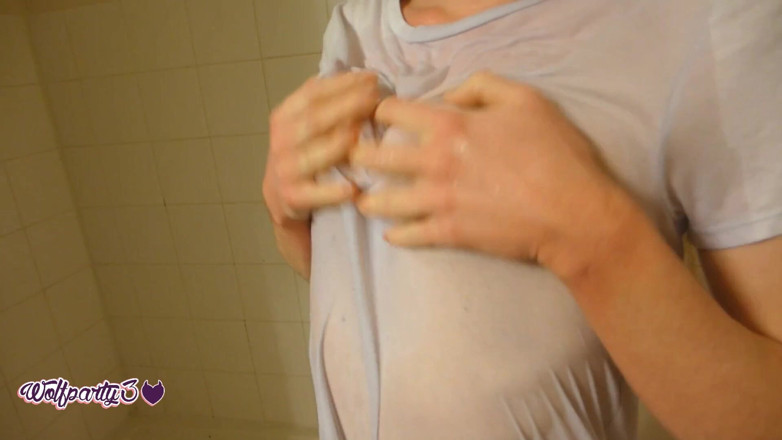 Dahlia Wolf: Wet TShirt