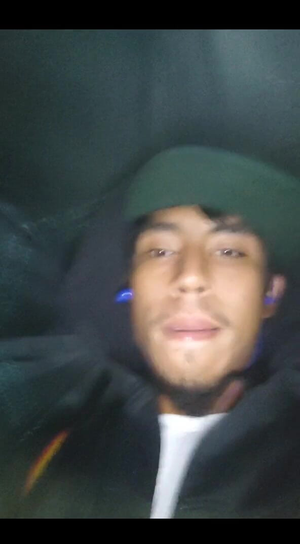 AlexAlejandro13: 我喜欢在孤独的公园里散步时喷奶，大鸡巴