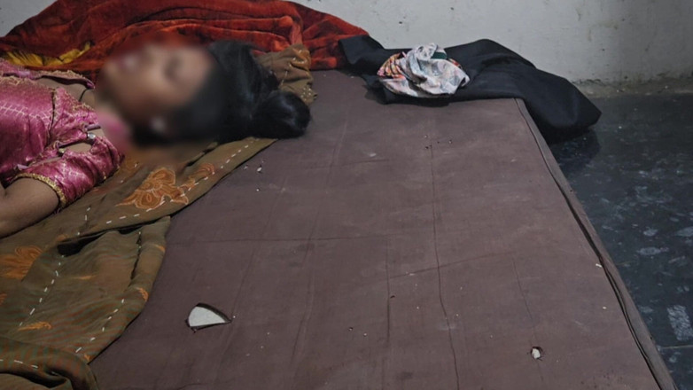 Madhya Sangeeta: Indian Desi Hauswaif Rani Bhabhi Ki Chudayi Devar Ne Bhabhi...
