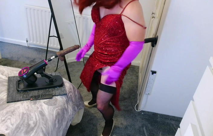 Mia Abbott: Horny Jessica Desperate for Cock