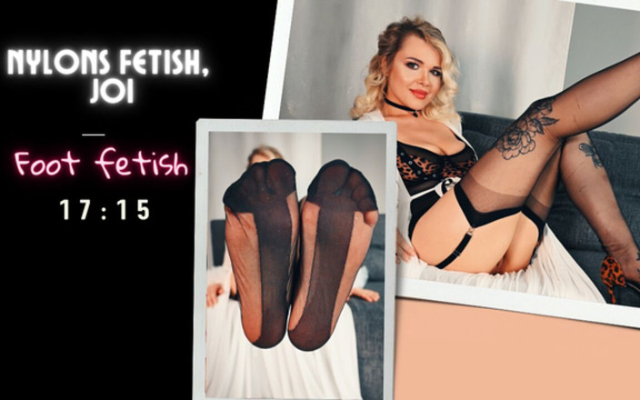 Marlene Moore: 尼龙恋物癖。对着我的尼龙丝袜和脚撸管。撸管