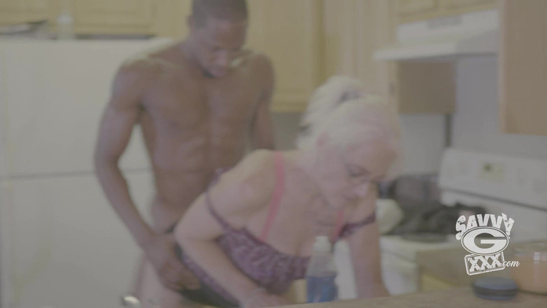 Savvy G: Affare business: marvalee offre figa per sigillare la vendita di...