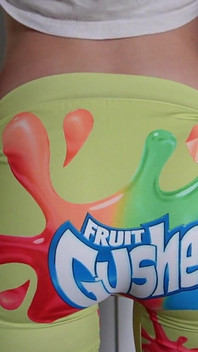 Smack It, Kiss It, You Choose