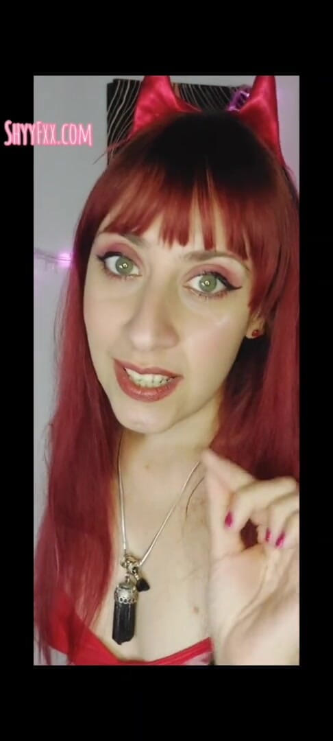 Tu Gauchita Argentina: Shyfxx umilia questo cazzo corto su richiesta di lui! ISTRUZIONI...