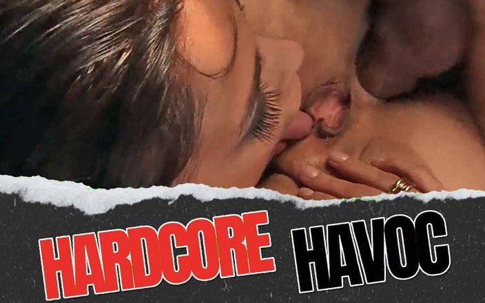 Hardcore havoc: Sexo a três, buceta fodendo anal e dupla armadilha