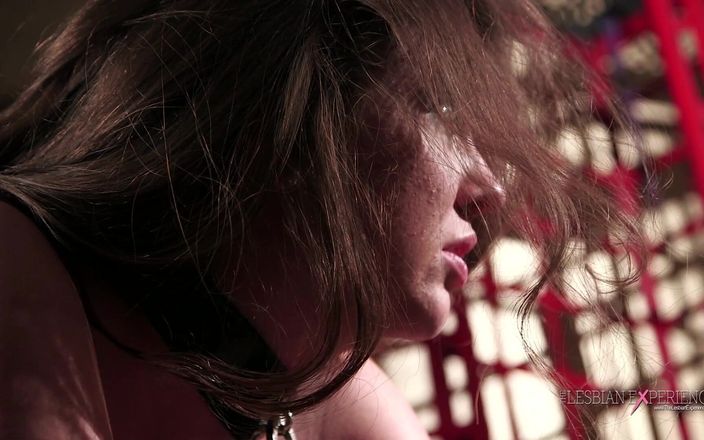 Girl Girl XXX: Maddy O' Reilly &amp;ampa January Seraph - Ela está no comando # 2