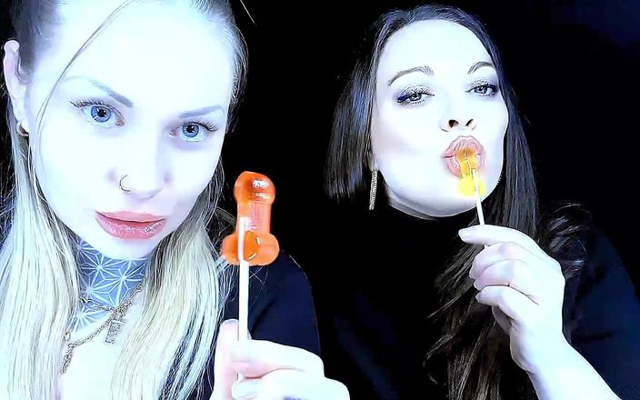 Goddess Misha Goldy: Sání Candy Cocks při pražení vašeho mikro-čůráka!