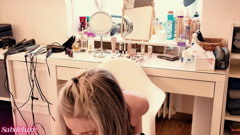 Sabdeluxe: 205 Dirty Slips