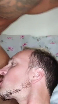 Baisée à RIO par une latino hétéro