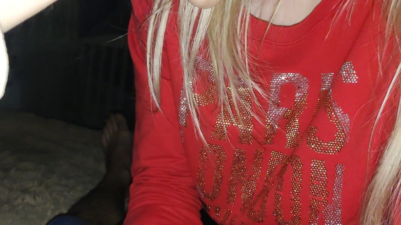 Taboo Room: 継息子が継母の彼女に大きなチンコをフェラしてほしいと頼んだ