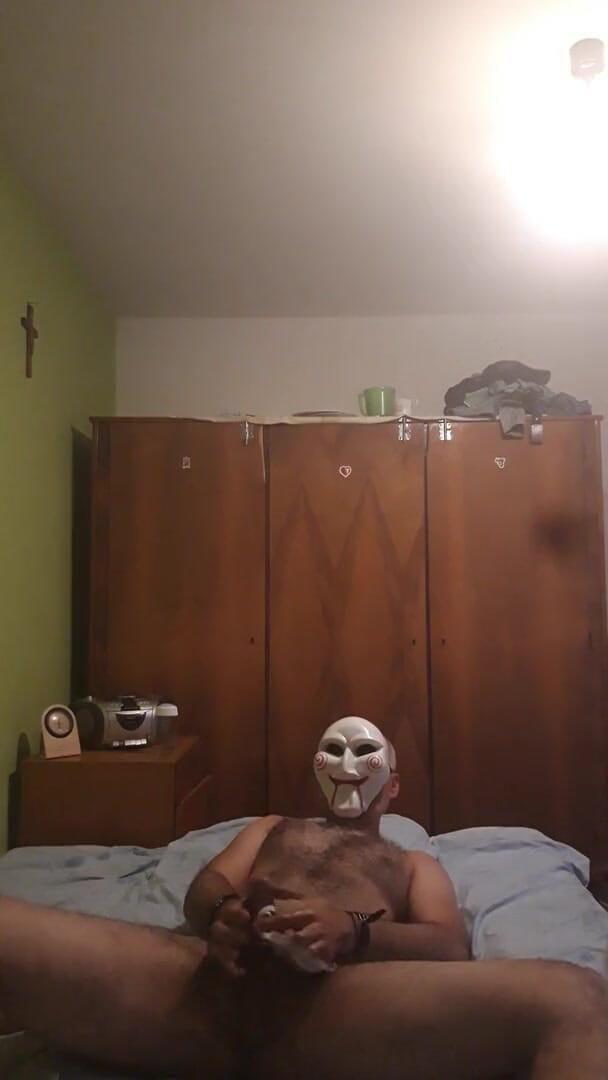 SingerMask: Fuck this pussy toy!