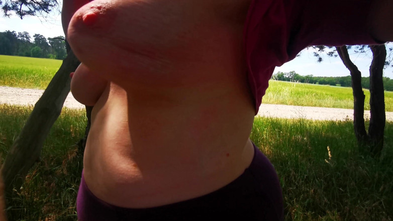 Bouncy Tits Action: Hard and Well Slapped Fat Tits