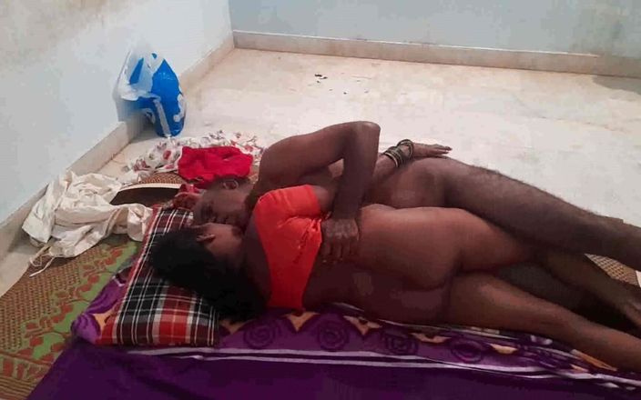 Desi palace: Anu bhabhi passionate sex with her boyfriend