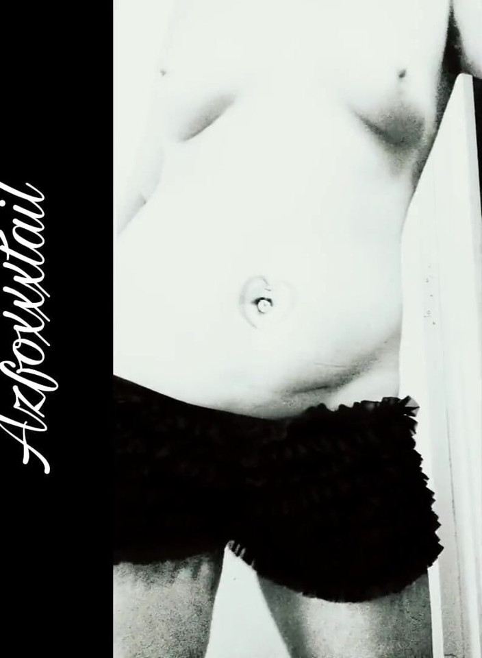 AzFoxxxTailPhelicia: Strip 2 - Fluffypanty