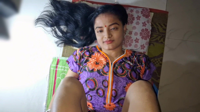 Shima kumari44: Suri rumah kampung desi India berkongkek di dapur – audio hindi