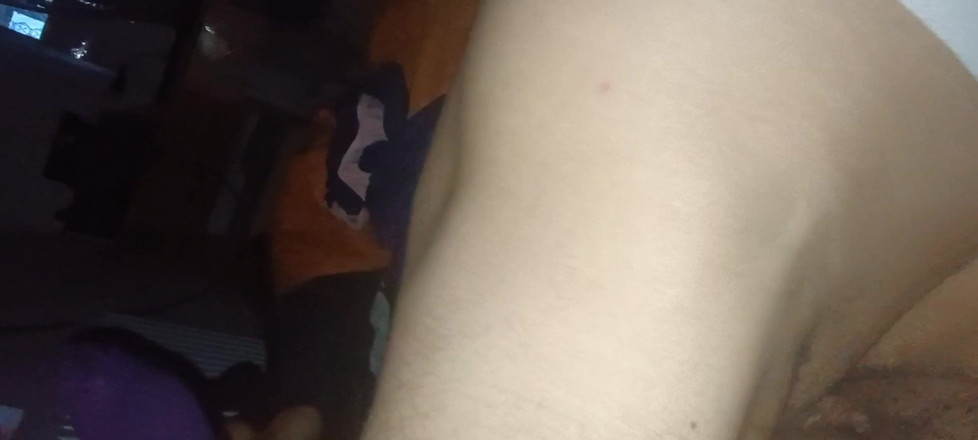 AncaLuxe: Stiefvater kommt nachts zu mir in mein zimmer, um in...