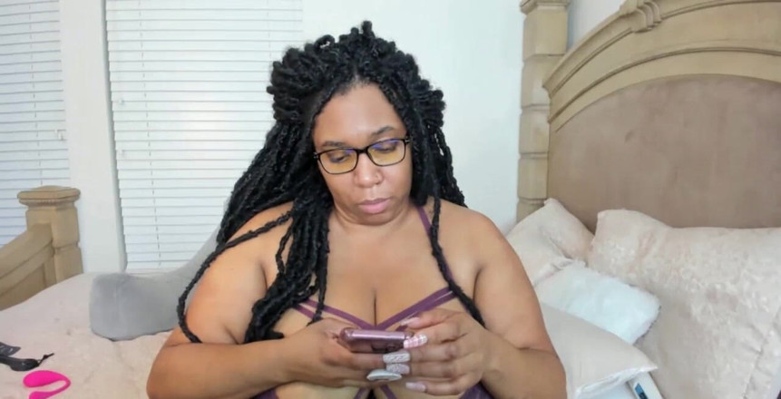 Josie4yourpleasure: Ebenholz-bBW-goddess-stream - ep.18