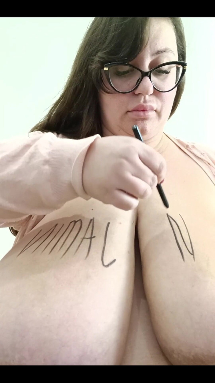 Nina Doll: Grandi tette