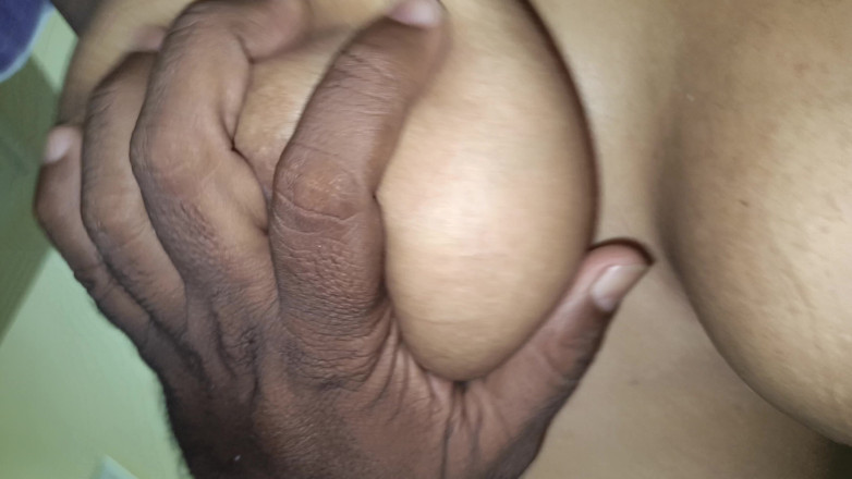 XtremeBabe: Ченнай тамильская домохозяйка с лицом