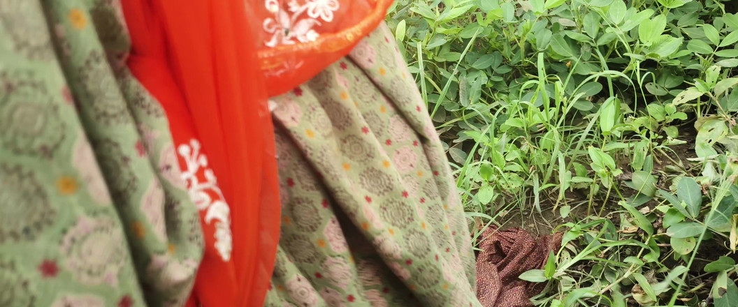 Racing: Chị dâu đụ như một người trong rừng