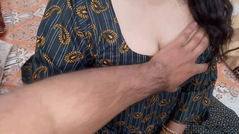 QueenbeautyQB: When My Friend Is Not at Home, His Stepmother Invites...