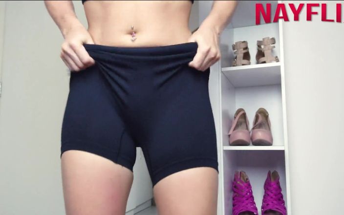 Nayflix: Încercând pantalonii scurți de la sală