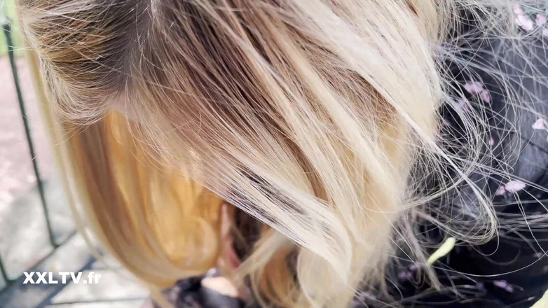 XXLTVFR: Ao ar livre em primeiro plano com Chloe Duval